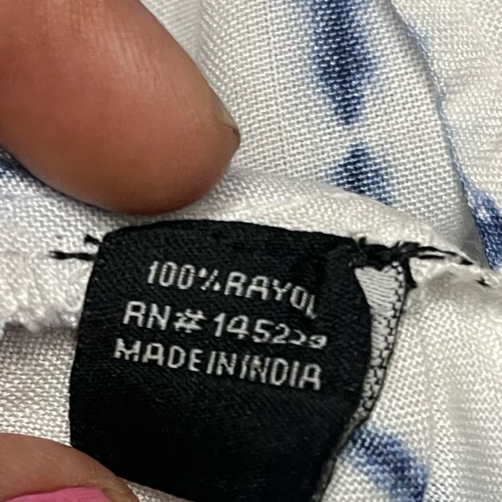 Style envy top size medium - Picture 6 of 7